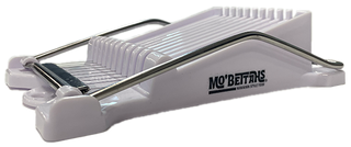 Easily cut a whole can of SPAM® into perfectly even slices with this wire slicer included in the Mo' Bettahs Musubi Kit.